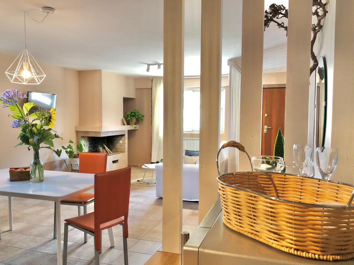 Montesilvano Marina Blue Apricot Apartment Con Jacuzzi מראה חיצוני תמונה