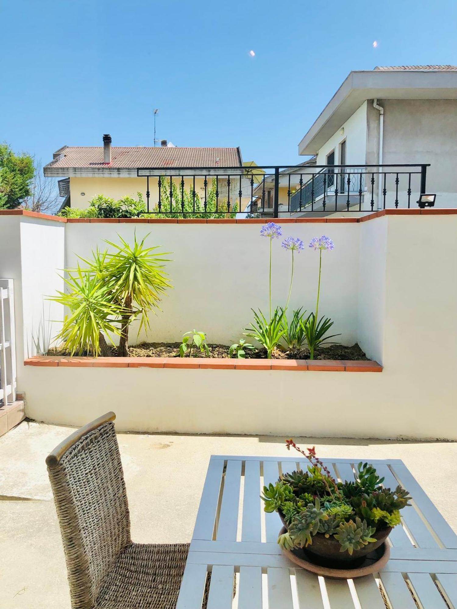Montesilvano Marina Blue Apricot Apartment Con Jacuzzi מראה חיצוני תמונה